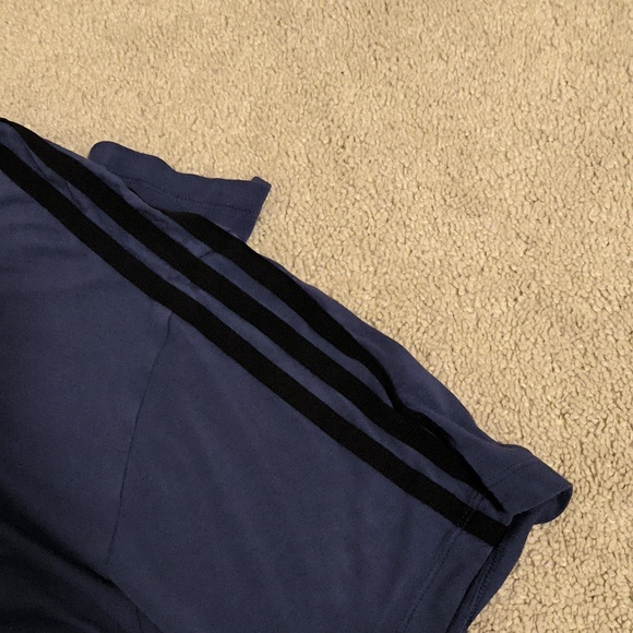 Adidas Navy Blue T-shirt - Picture 4 of 5